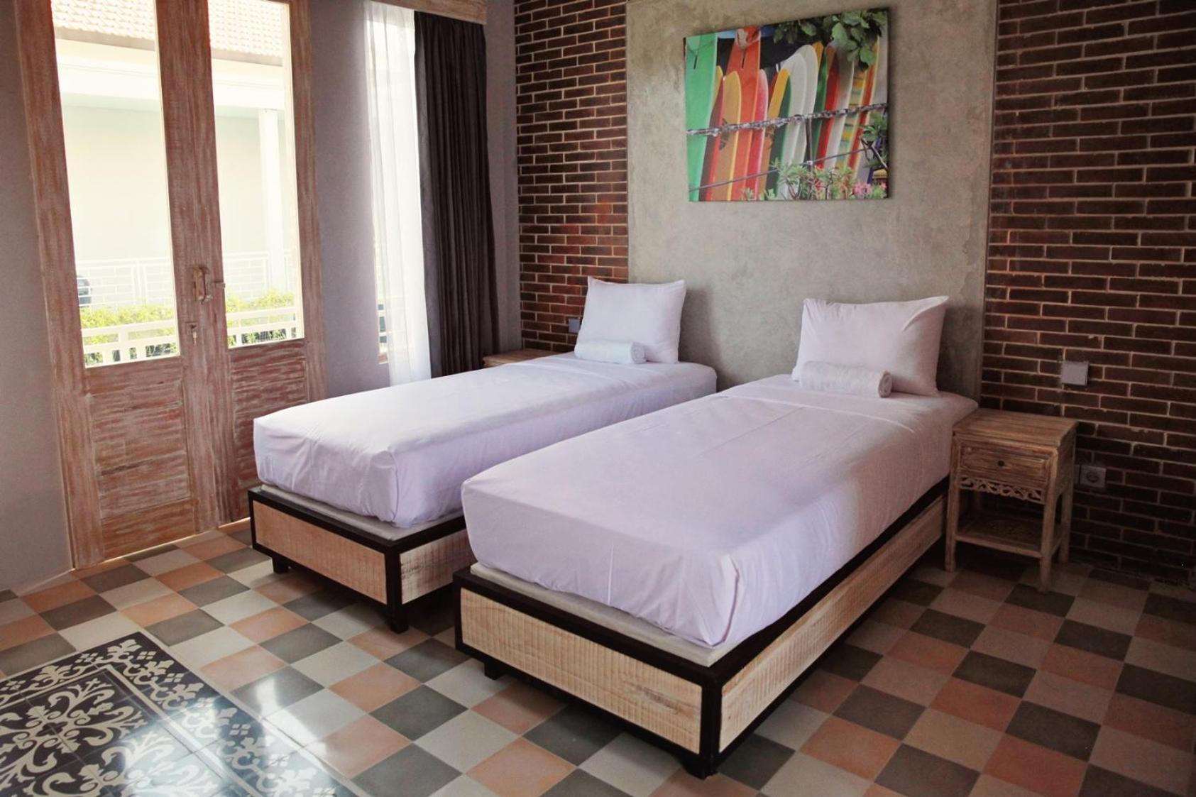 Mojosurf Camp Canggu Экстерьер фото